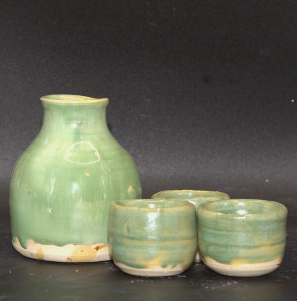 Spring Green Sake Set